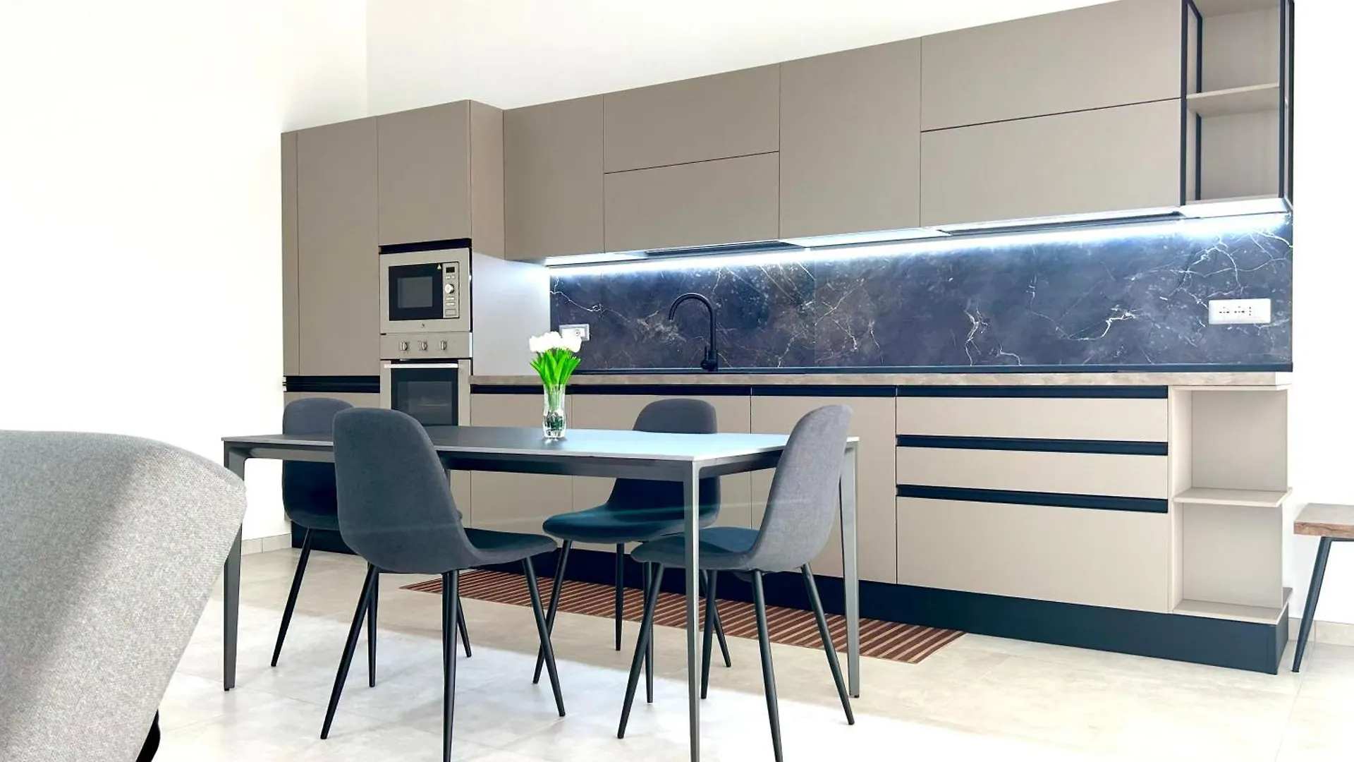 Sh Carpaccio 14 Apartment Oristano Italy