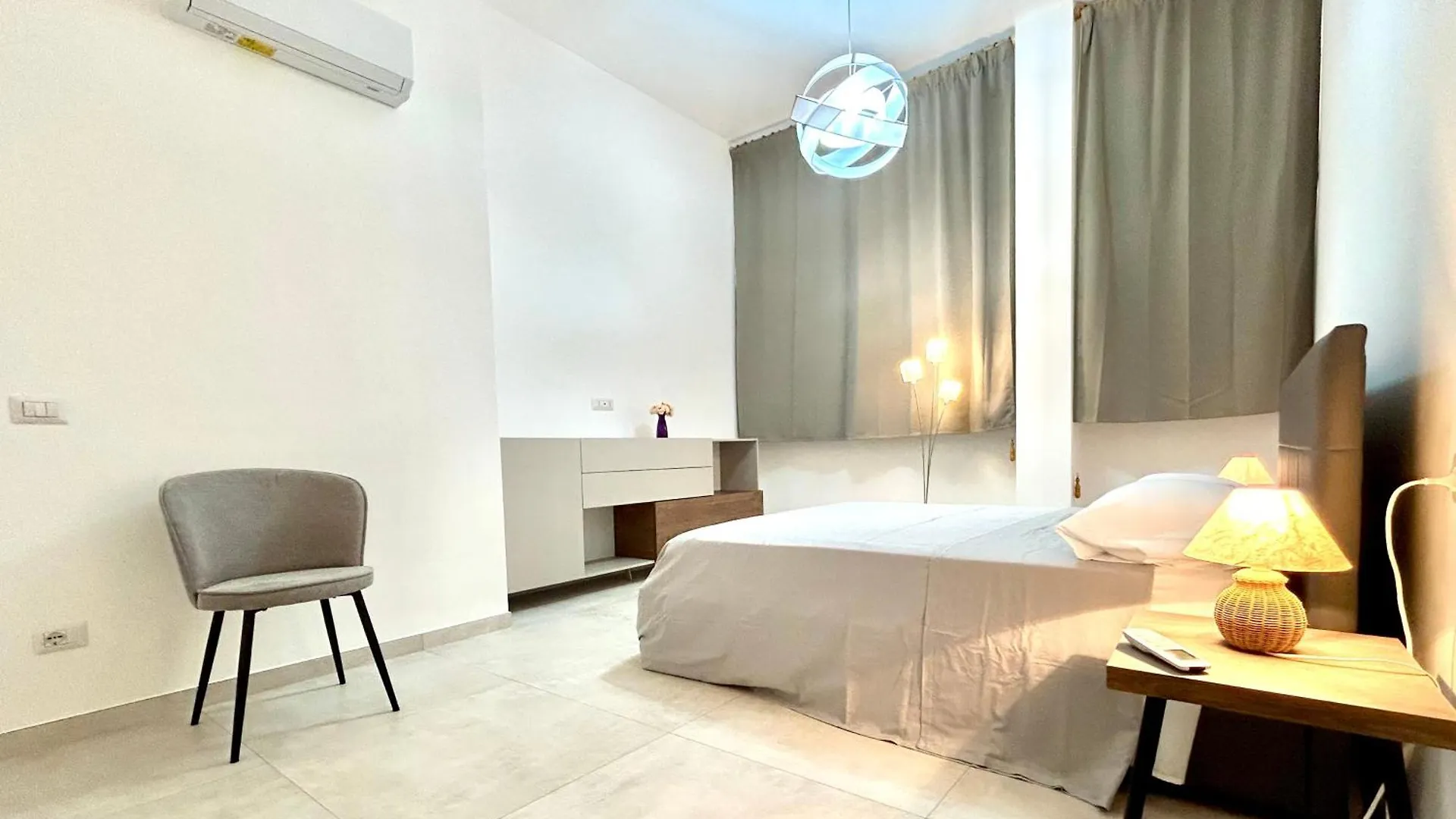 Sh Carpaccio 14 Apartment Oristano 0*,